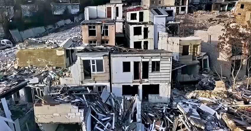 Оползень в Черноморске: опубликованы свежие фото и видео
