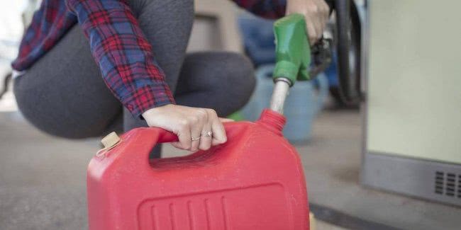 В Одесской ОГА объявили очередной «крестовый поход» против «левого» бензина