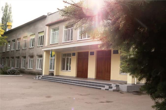 Из бюджета Одессы готовы выделить 18 млн на капремонт гимназии