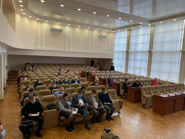 В Черноморске вступили в силу ограничения «красной» зоны (видео)