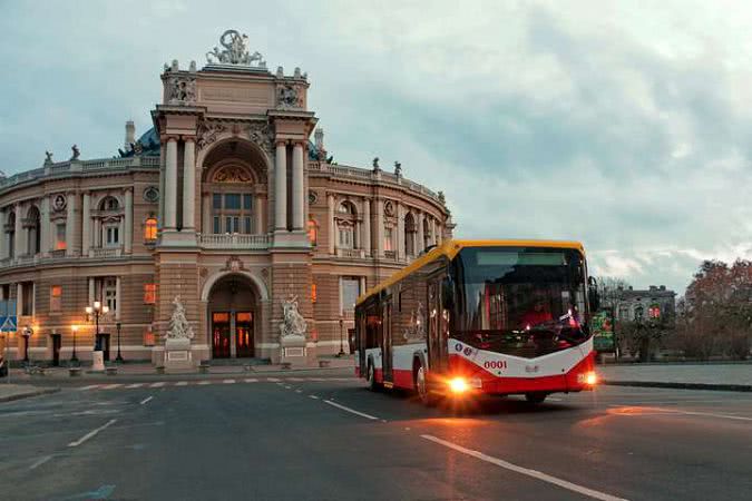 Одеса в «червоній» зоні: як працює транспорт