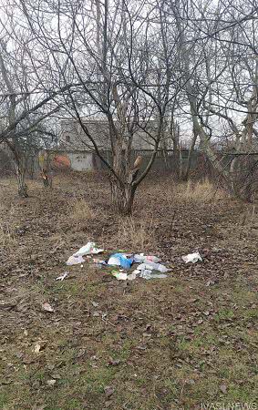 Сезон пикников в Одессе открыт — появились первые кучи мусора