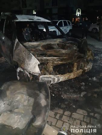 Под Одессой подожгли авто