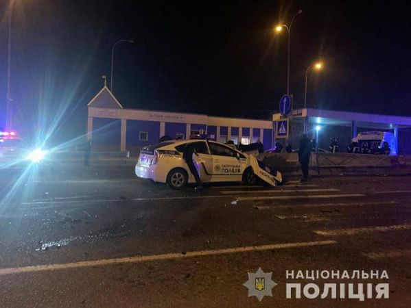 Смертельна ДТП з авто поліції під Одесою: винуватець аварії ледь не переїхав двох копів (відео)
