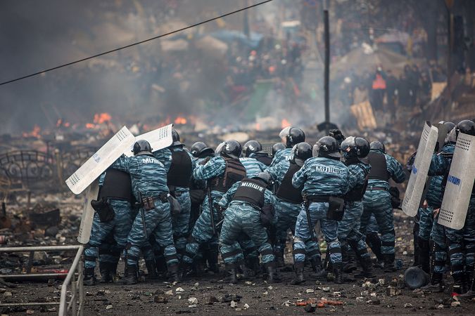 Депутаты облсовета отказались почтить память погибших на Майдане правоохранителей