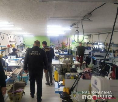В Одесской области обнаружили цеха по пошиву поддельной брендовой одежды