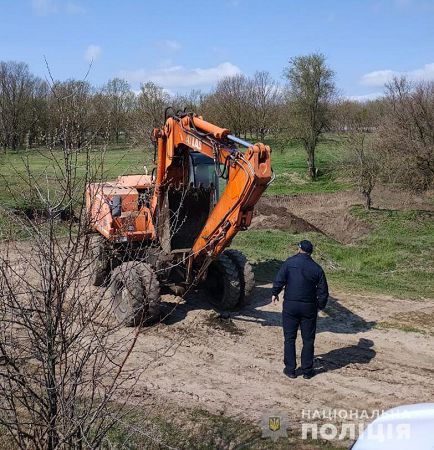 В Болграде частное предприятие незаконно добывало чернозем