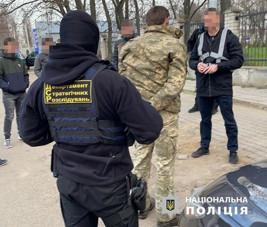 В Одесской области военный офицер вымогал деньги от призывника