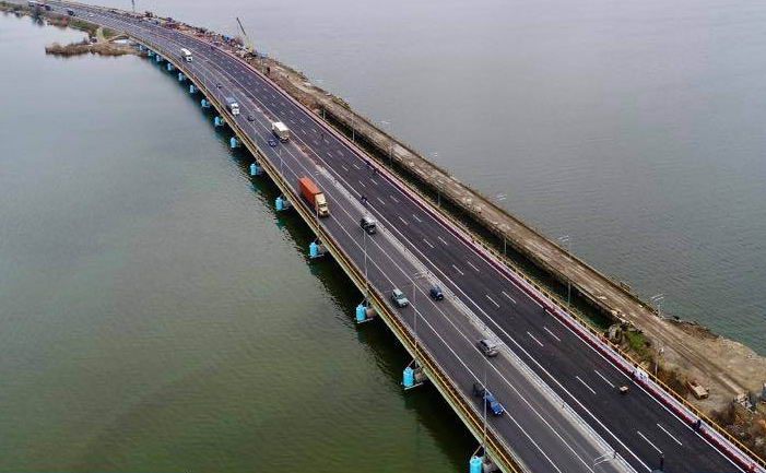 Мост через Хаджибейский лиман на трассе Киев-Одесса закончили строить спустя 30 лет