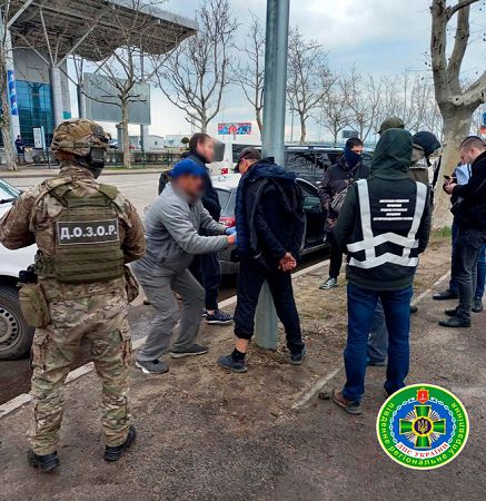 Канал перемещения нелегалов по морю ликвидировали в Одесской области 02