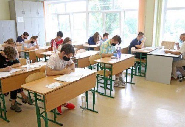 Одесса перешла в «желтую» зону: школьники вернутся за парты