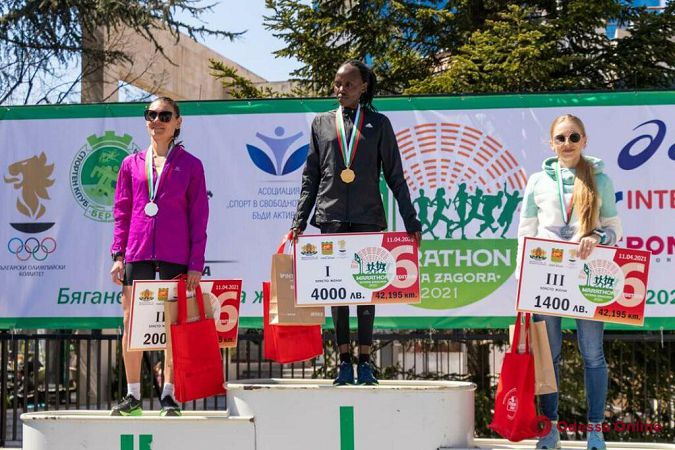 Одесситка завоевала «бронзу» международного марафона в Болгарии
