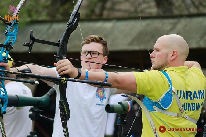 Стрельба из лука: одесситы завоевали медали командного чемпионата Украины
