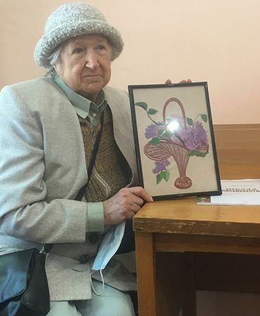 Пенсионеры Приморского района продолжают праздновать Пасху