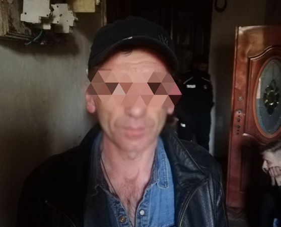 В центре Одессы мужчина пытался изнасиловать 3-летнего соседского мальчика: фото преступника