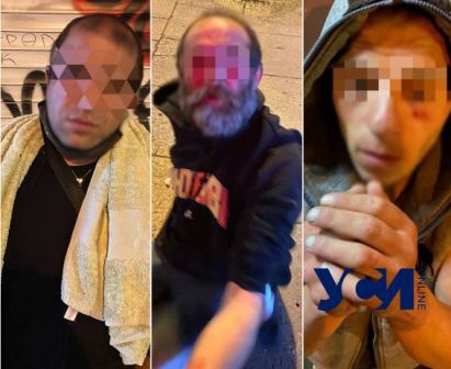 В одесском сквере избили и ограбили мужчину