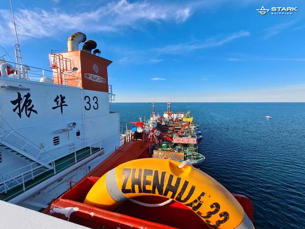 Судно Zhen Hua 33 удачно погрузилось и покинуло порт Черноморск