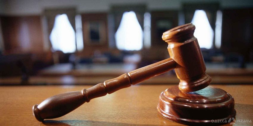 В Одессе патрульный травмировал в ДТП несколько человек