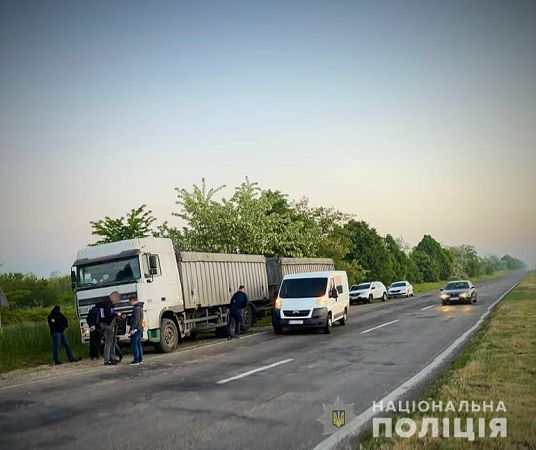 В Одесской области задержали подозреваемых в нападениях на дальнобойщиков (фото, видео)