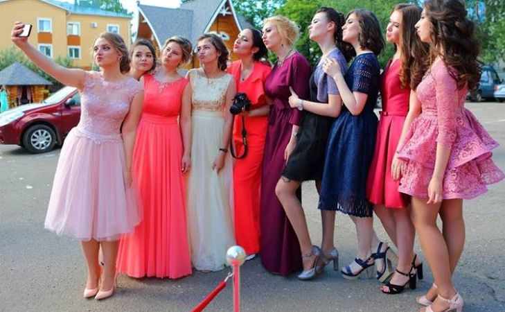 Одесским школьникам запретили выпускные вечера