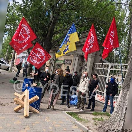 «Братство» требует закрыть в Одессе телеканал соратника Медведчука