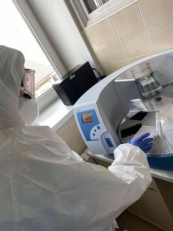 Коронавирус: Одесский областной лабораторный центр получил аппаратуру для диагностики