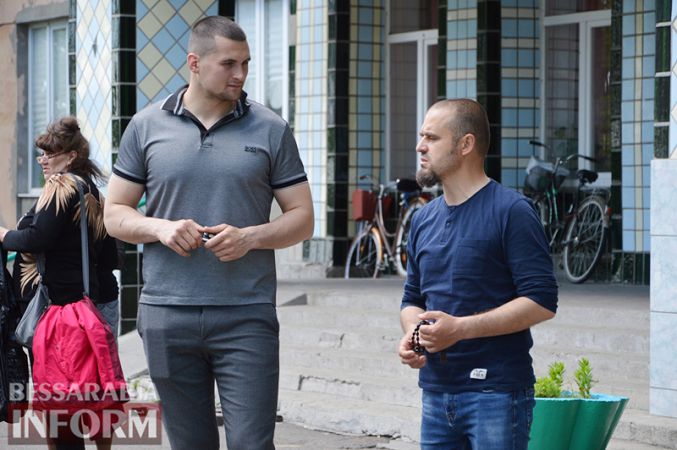 В Килийскую специализированную школу доставили гумпомощь три общественные организации из Одессы