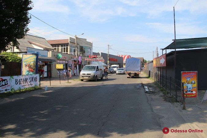 Жаркое лето в Затоке: отдыхающих пока немного (фоторепортаж)