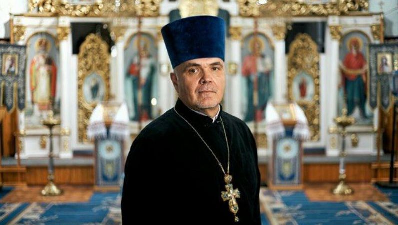 Саратского священника, за которым прихожане перешли в ПЦУ, хотят судить за “уклонение в раскол”