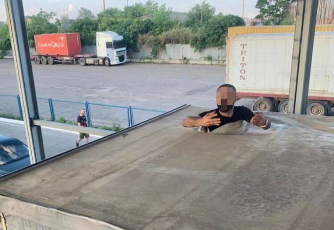 В порту Черноморск обнаружили нелегала из Турции