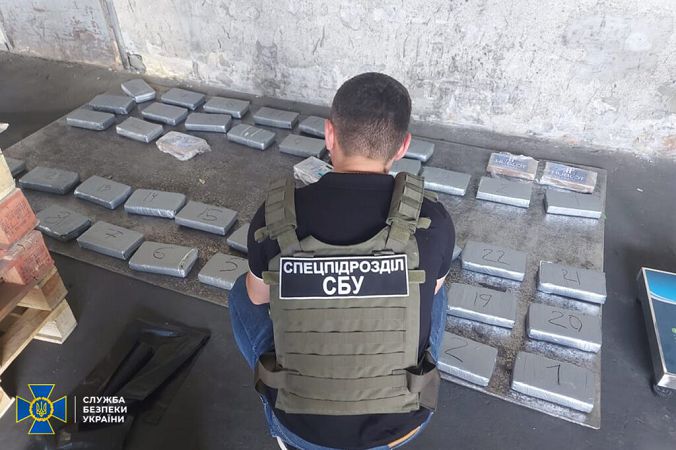 В Одесской области выявили партию кокаина, стоимостью 10 млн долларов