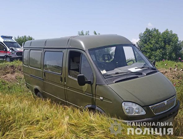 В Одесской области столкнулись автомобиль морской охраны и скорая, перевозившая младенца