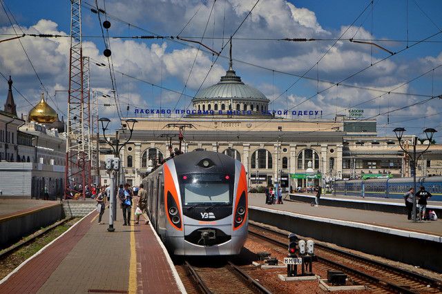 Дневной поезд «Интерсити» между Одессой и Киевом сделают ежедневным