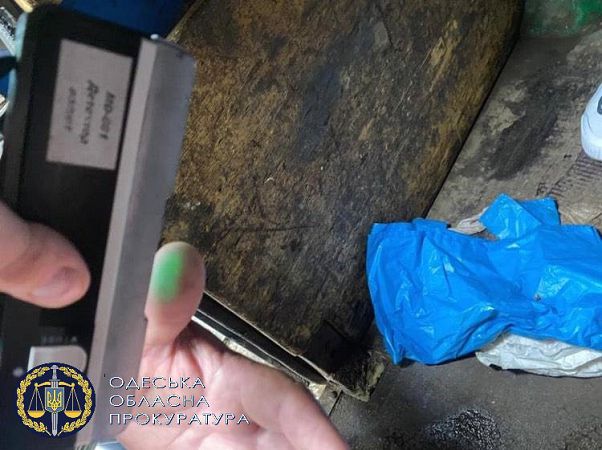 В Одесской области рыбинспектора поймали на взятке