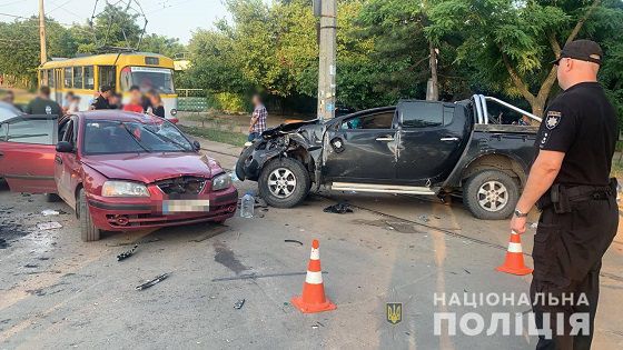 В Одессе в ДТП пострадали трое взрослых мужчин и один ребенок