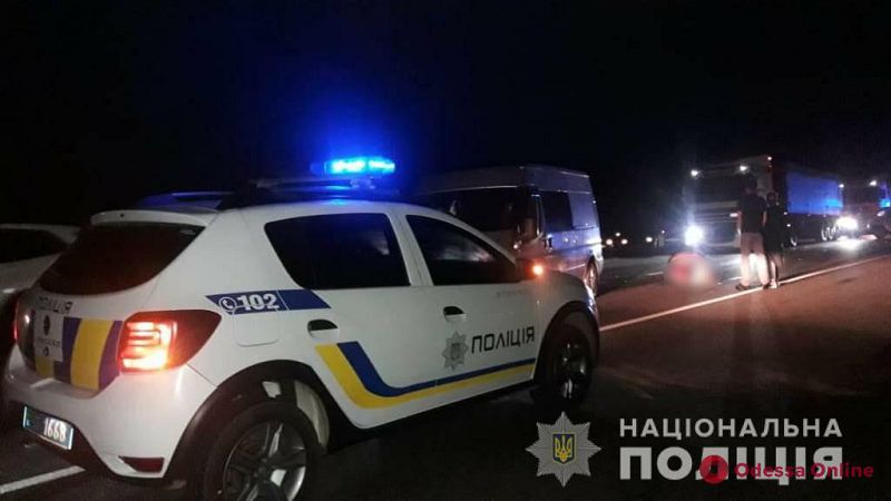 Смертельное ДТП на трассе Одесса-Рени: погибли двое пешеходов