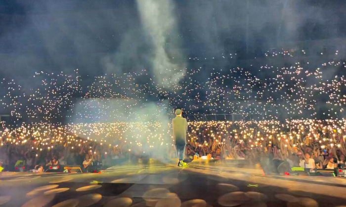 В Одессе впервые за два года состоялся концерт на стадионе (видео)