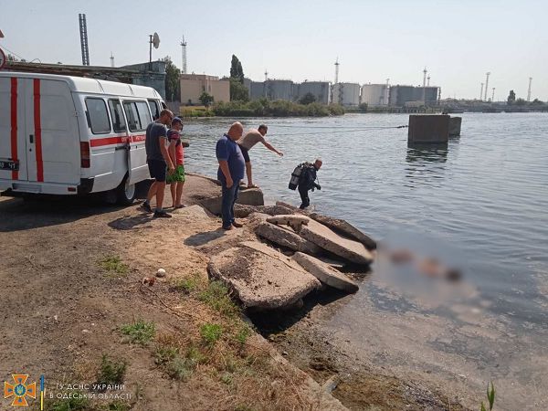 В Одеській області за добу потонули двоє людей: вони намагалися перепливти водойми