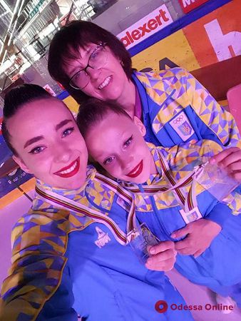 Одесситки завоевали «золото» престижного международного турнира по спортивной акробатике