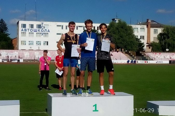 Легка атлетика. Юні спортсмени Одеської області завоювали 7 медалей чемпіонату України (відео)