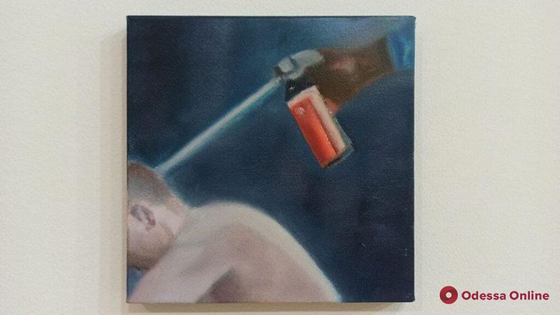 Пограничные состояния людей: в Одессе открылась выставка «Камень ножницы бумага» (фото)