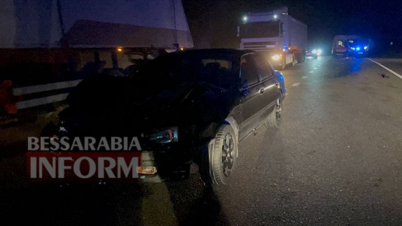 На трассе Одесса-Рени Nissan сбил троих людей на пешеходном переходе: женщина и ребенок погибли, еще одна пострадавшая доставлена в больницу
