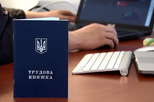 Большинство молодежи не хотят работать по специальности — Опрос