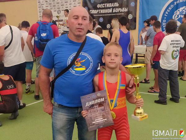 Измаильские борцы завоевали шесть призовых мест на Всеукраинском турнире в Одессе