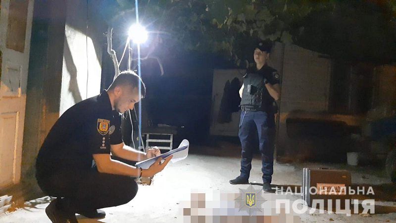 У розпал сімейної сварки: жінка застрелила власного чоловіка чоловіка в Одесі – фото