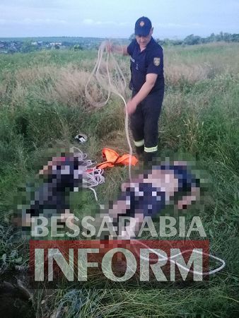 Снова открытый колодец: в Белгород-Днестровском районе из 10 метровой ямы достали тела отца и его 9-летнего сына