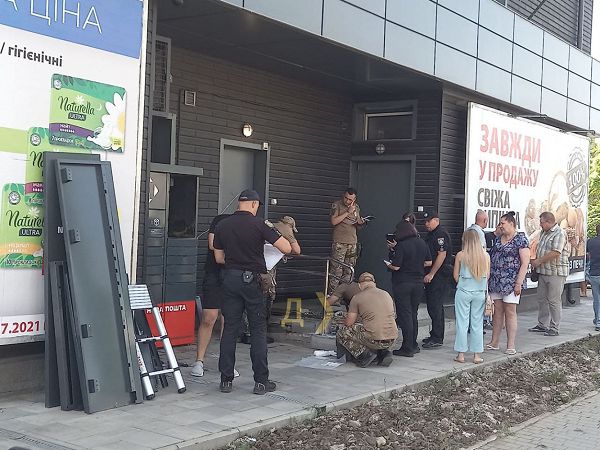 В Одессе и Киеве в двух отделениях «Новой почты» произошли взрывы неизвестных устройств