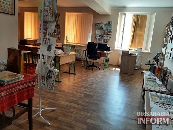 Турецкий подарок бессарабским гагаузам: Котловина похвастала роскошным ДК перед губернатором Одесской области