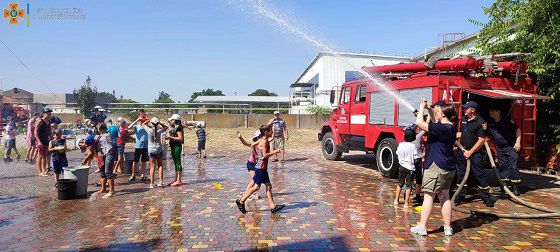 Белгород-днестровские спасатели устроили праздник для детей