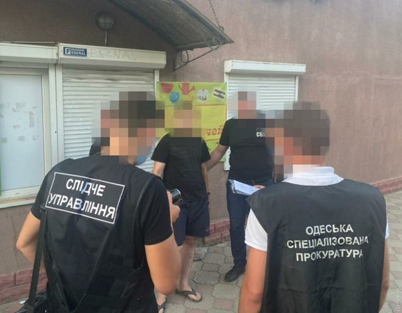 В Одессе офицер вымогал у подчиненного взятку